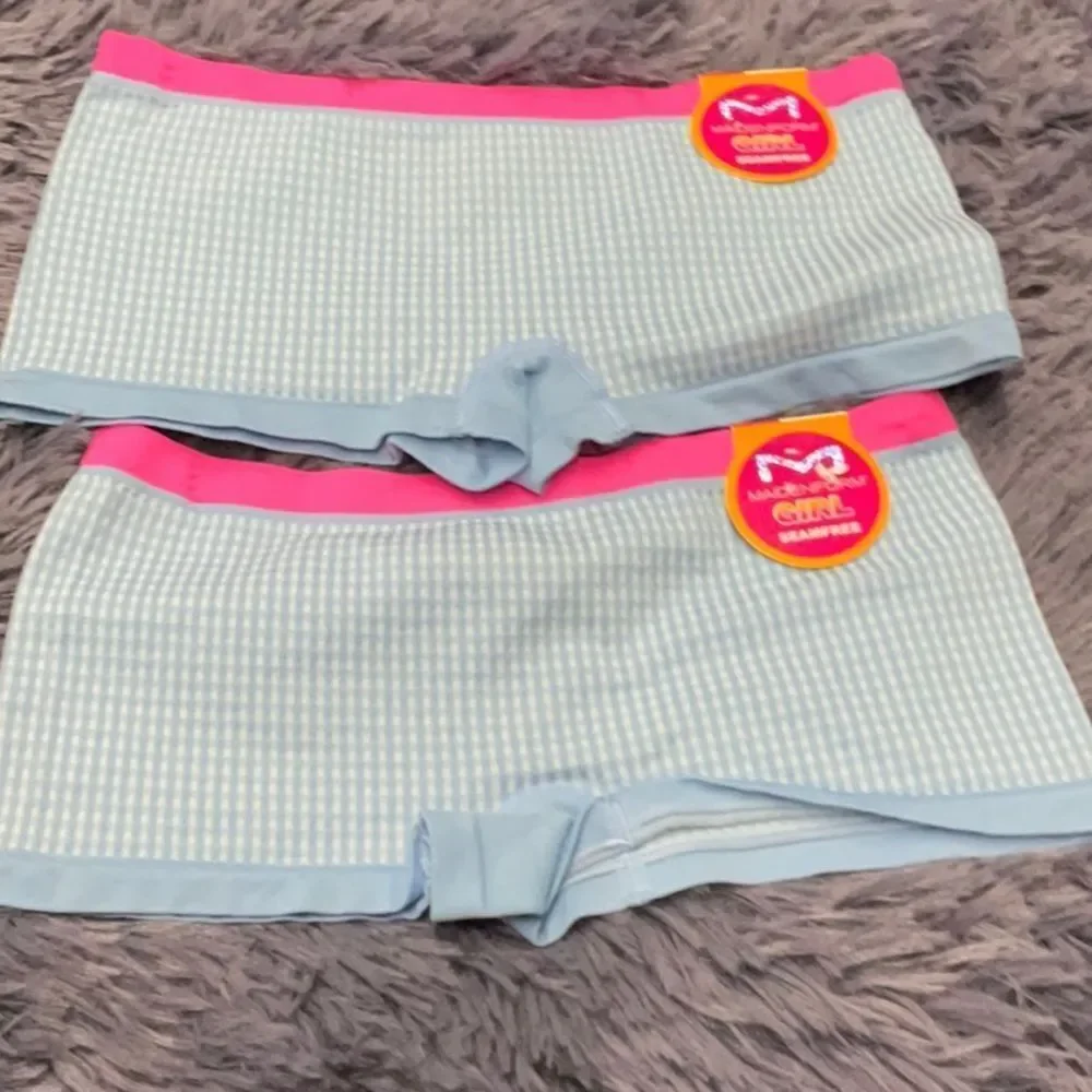 Set of 2 Maidenform Large 10/12 Plaid BoyShorts - New
